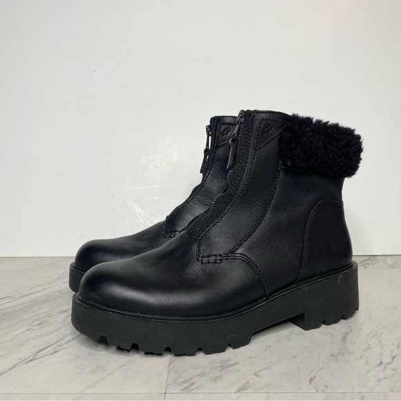 UGG Czeriesa Black Leather Boot 9 1/2 - Picture 15 of 15